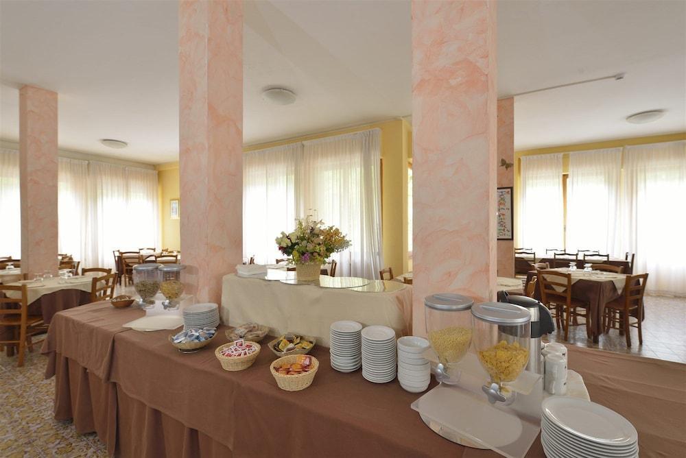 Hotel Attico Chianciano Terme Extérieur photo
