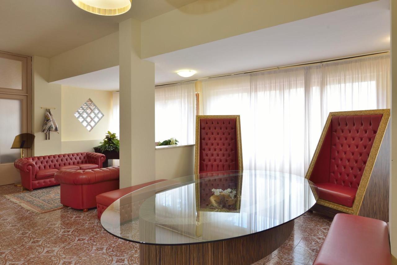 Hotel Attico Chianciano Terme Extérieur photo